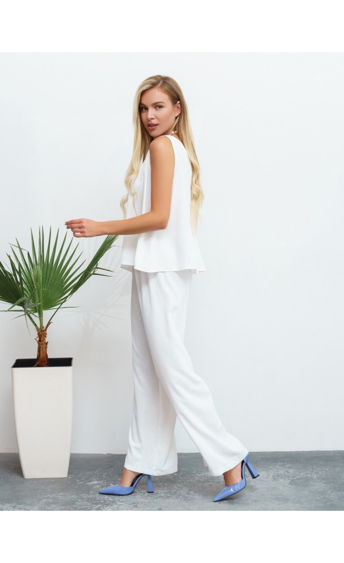 Жіночий костюм Issp