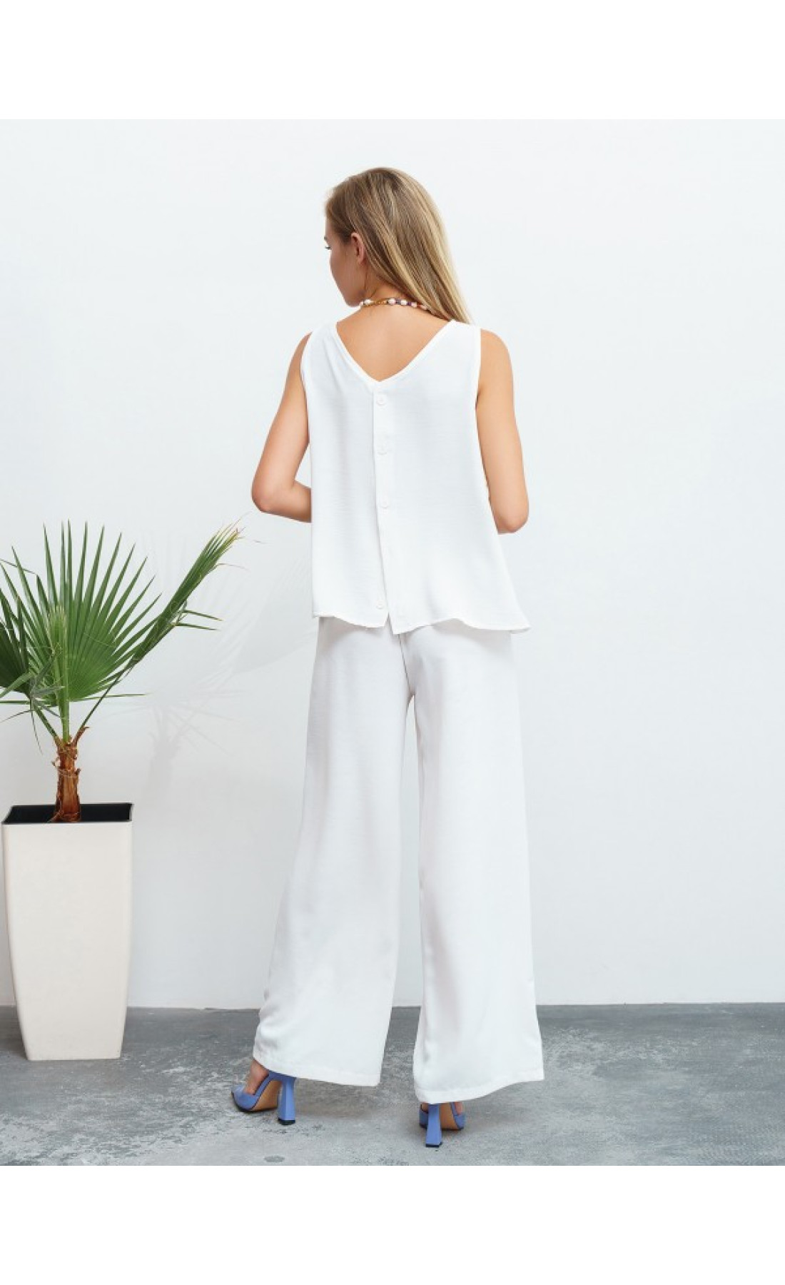 Жіночий костюм Issp