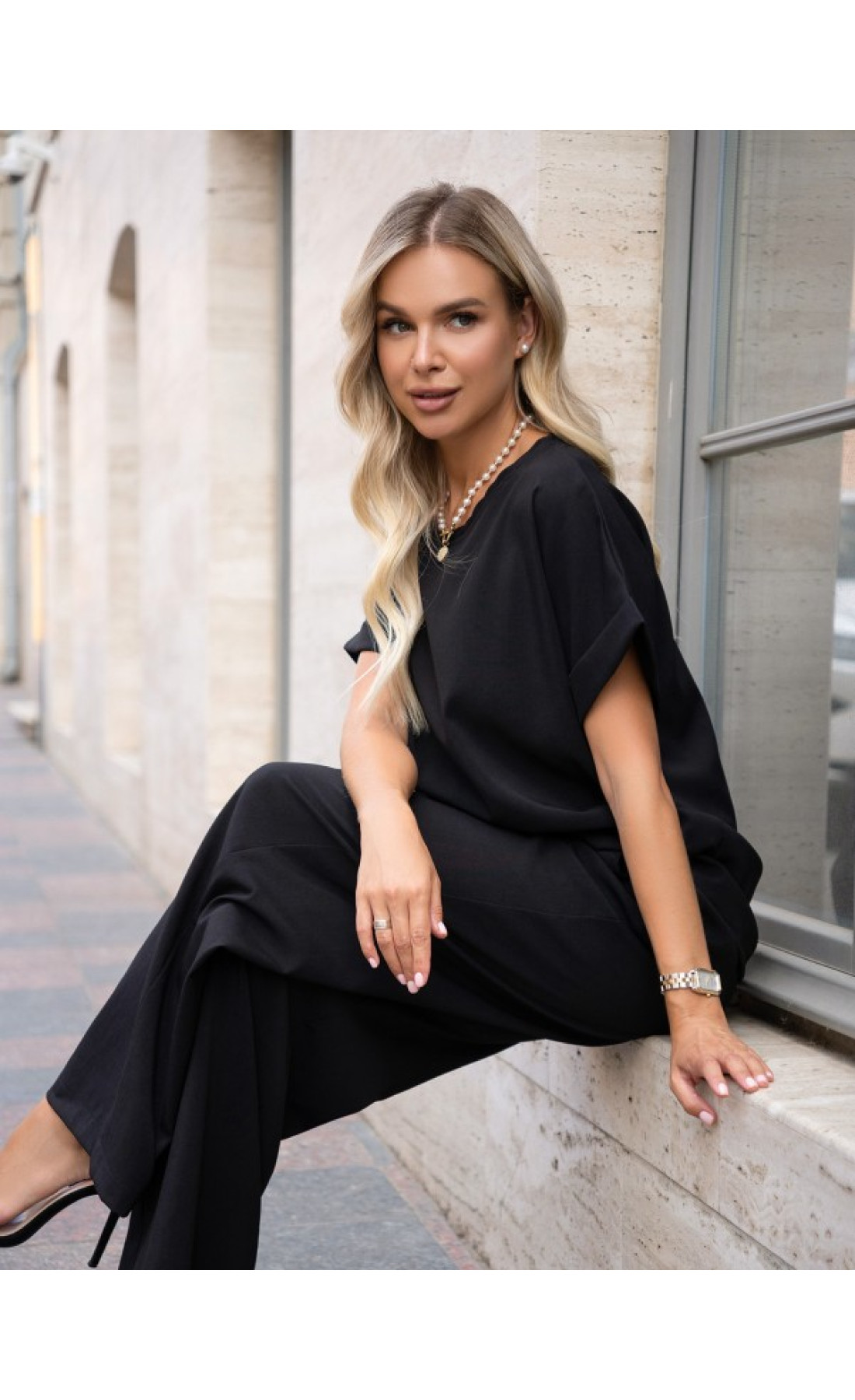 Жіночий костюм Issp