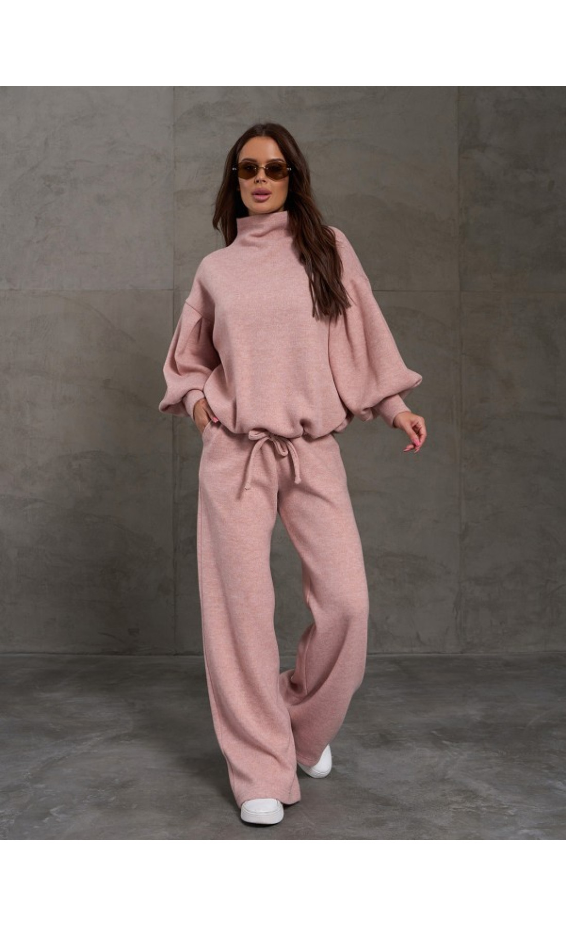 Жіночий костюм Issp