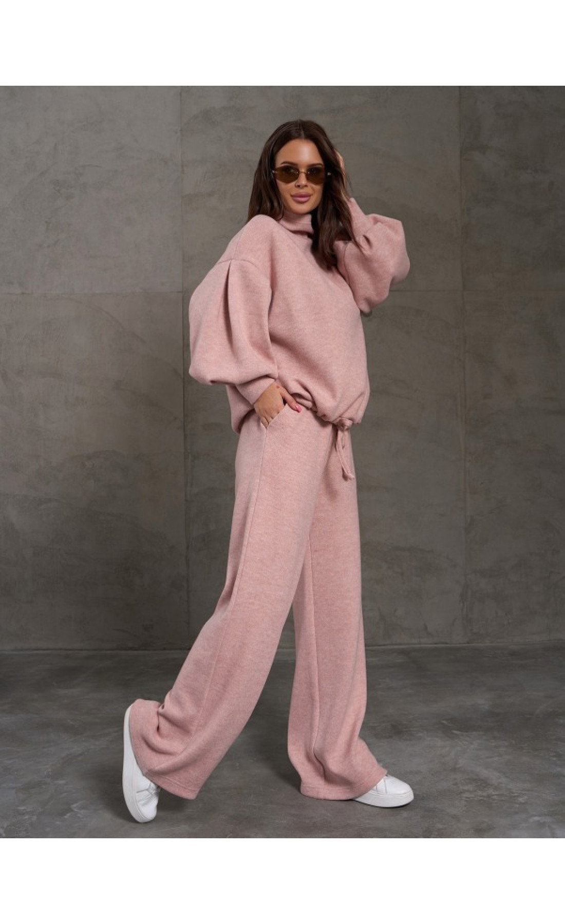 Жіночий костюм Issp