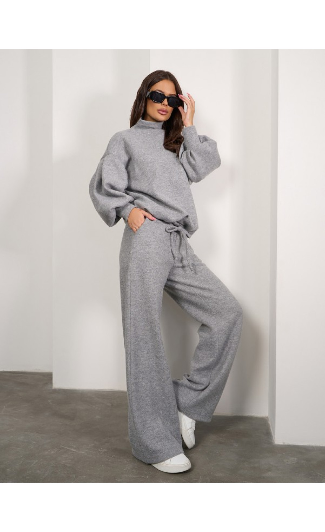 Жіночий костюм Issp