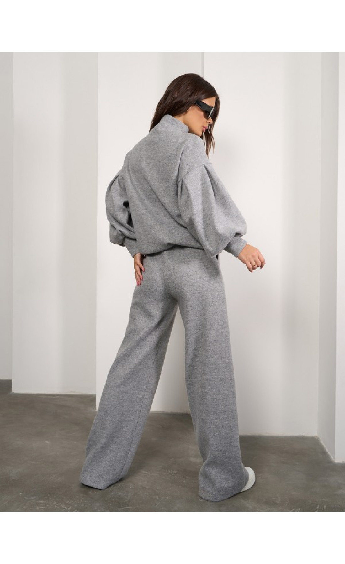 Жіночий костюм Issp