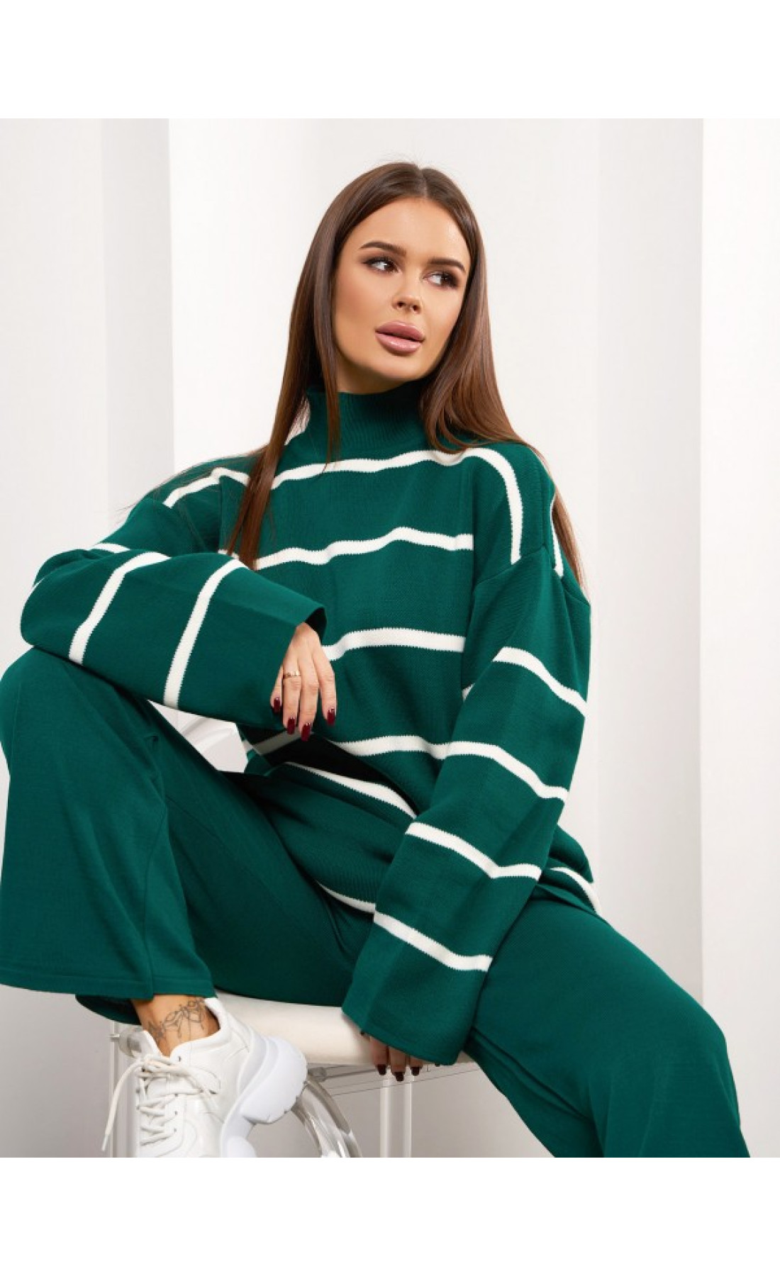 Жіночий костюм Issp