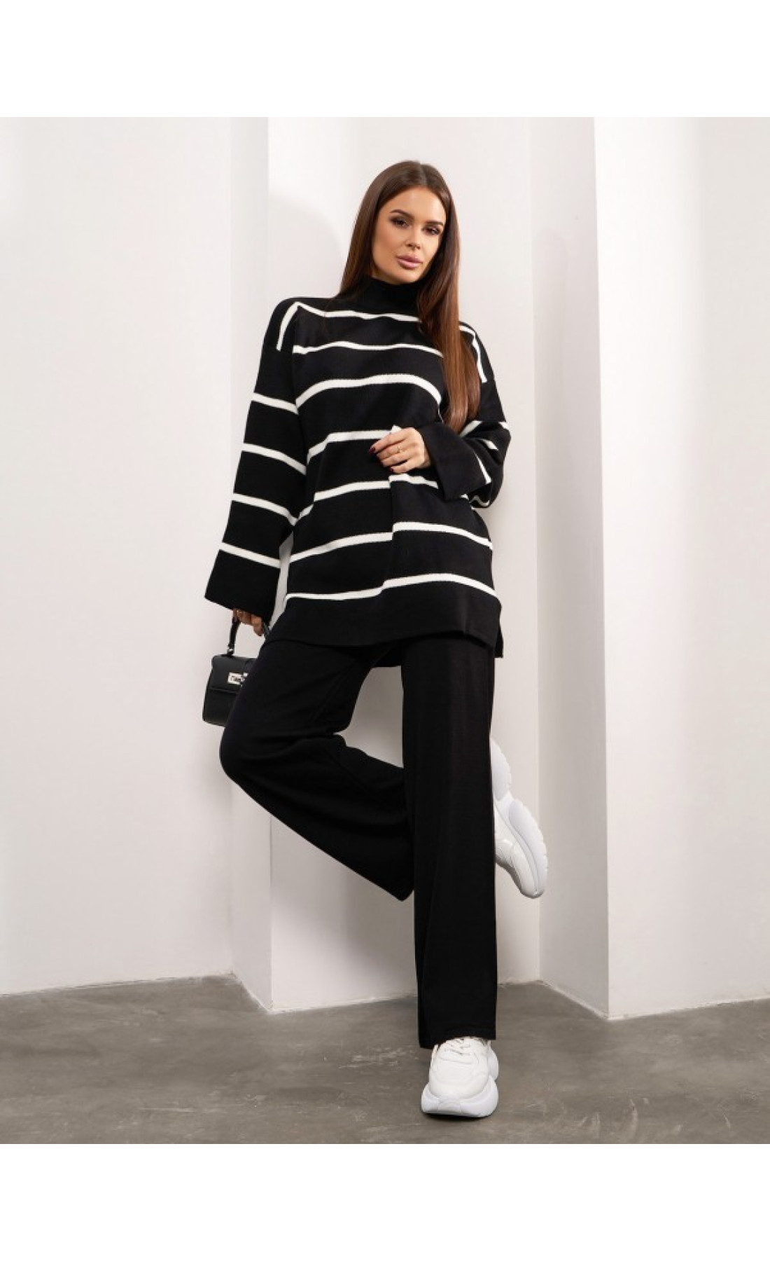 Жіночий костюм Issp