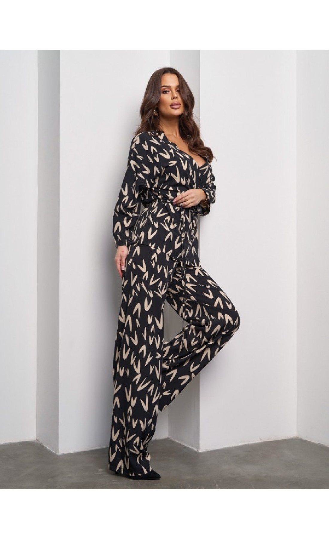 Жіночий костюм Issp