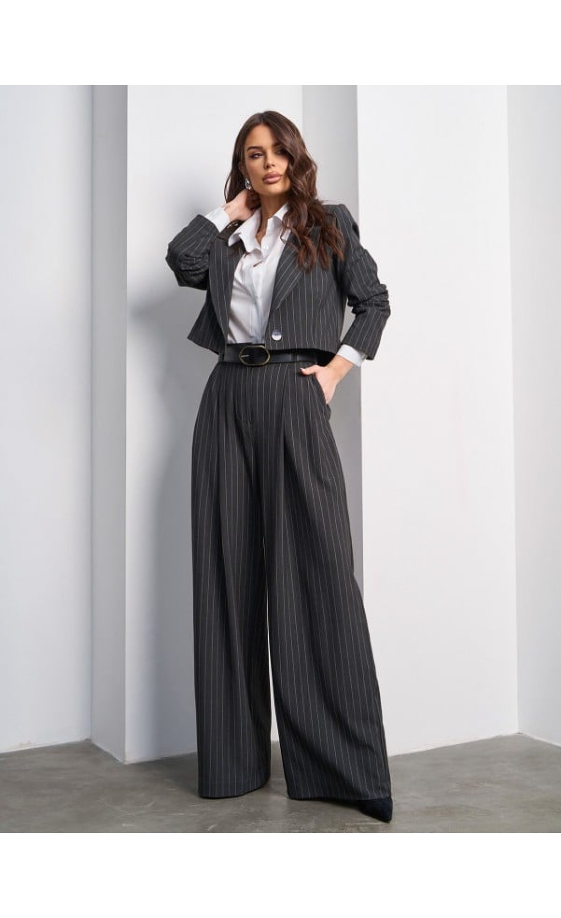 Жіночий костюм Issp