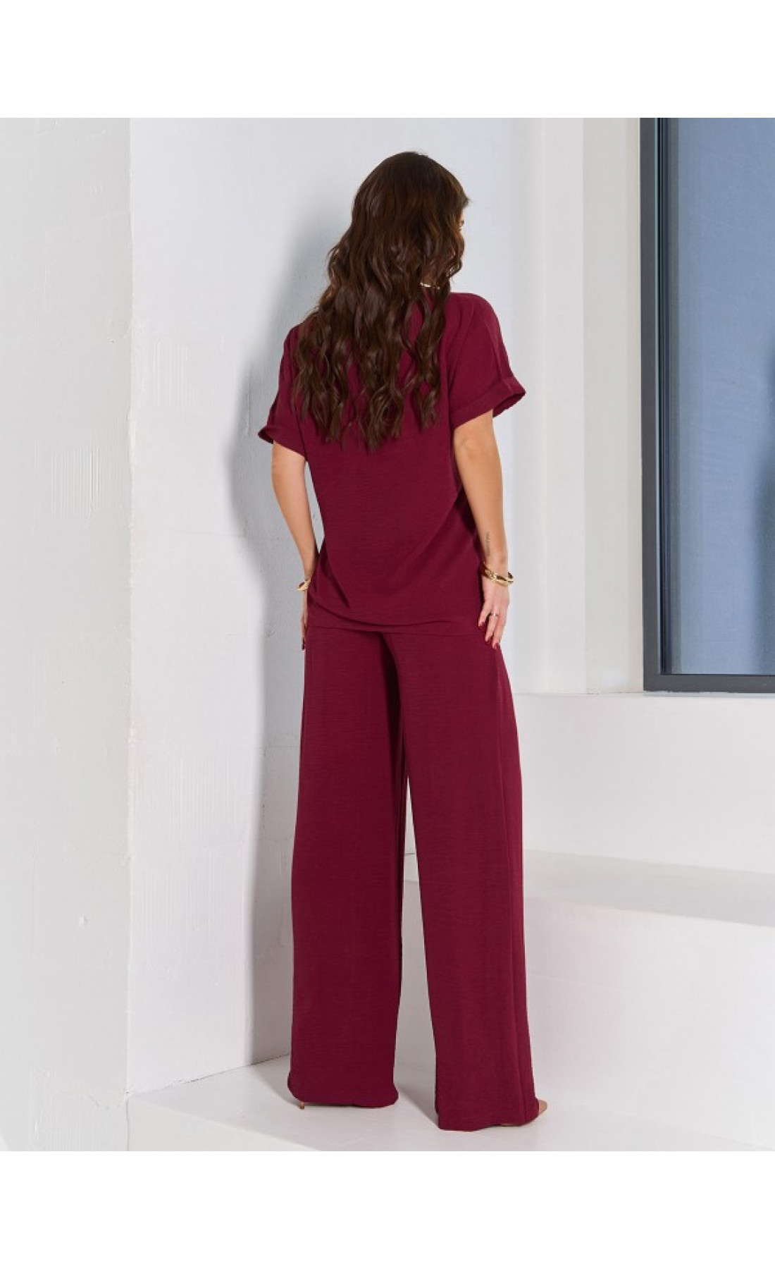 Жіночий костюм Issp