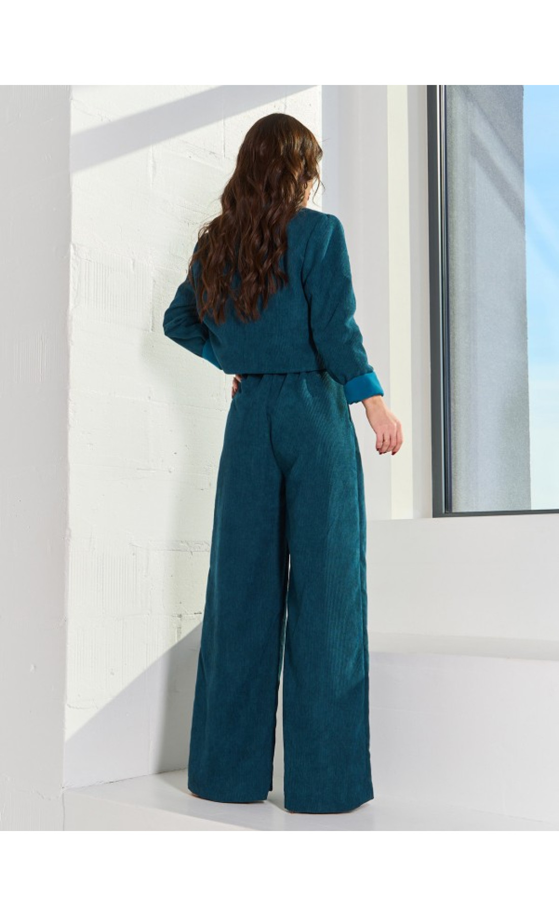 Жіночий костюм Issp