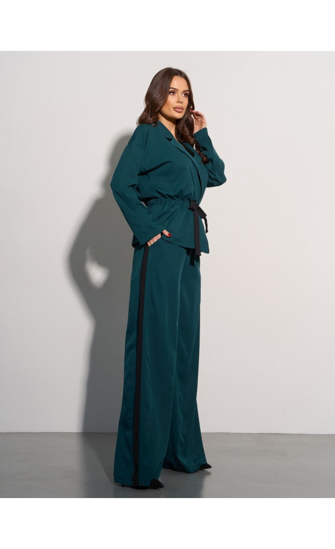 Жіночий костюм Issp