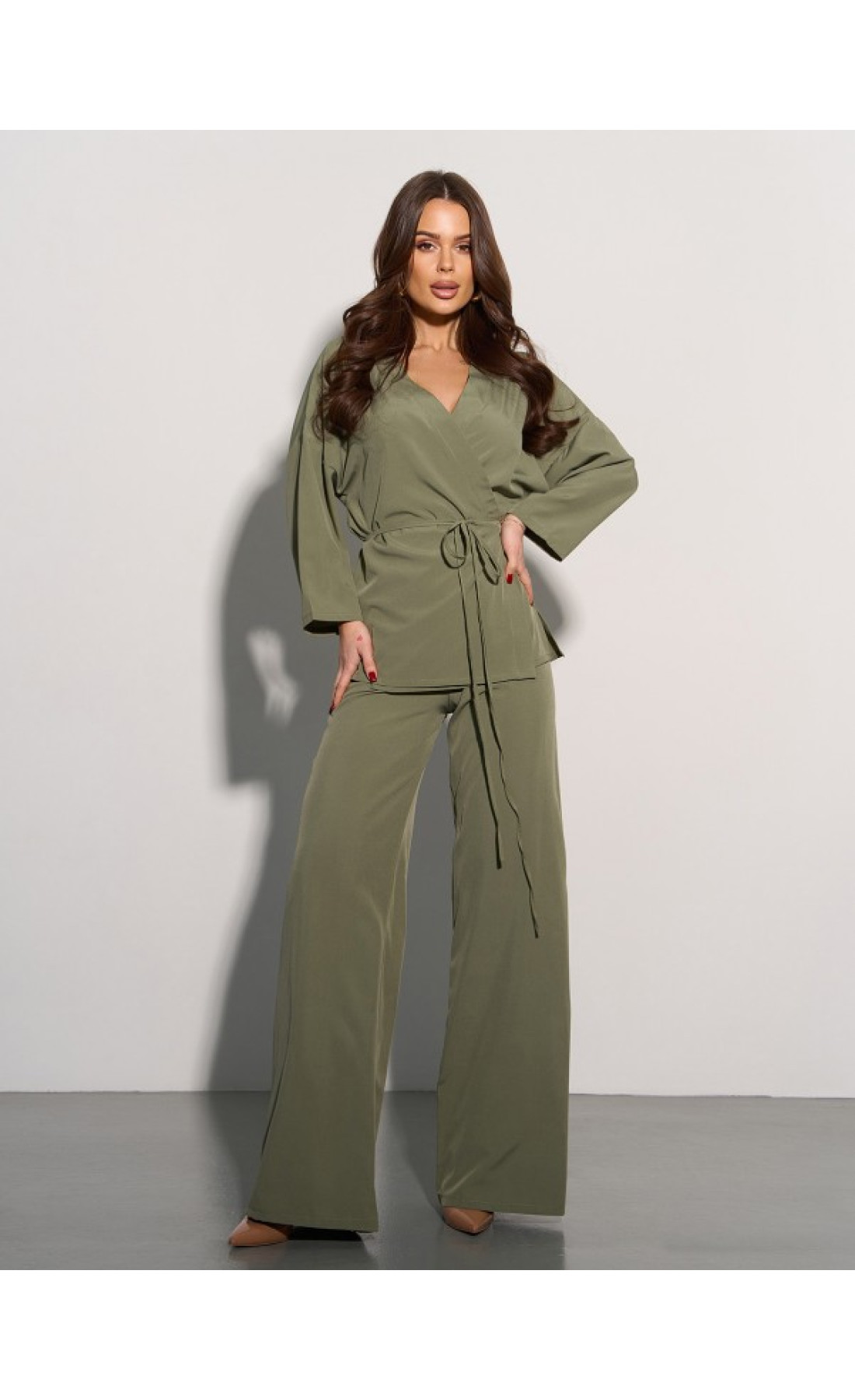 Жіночий костюм Issp