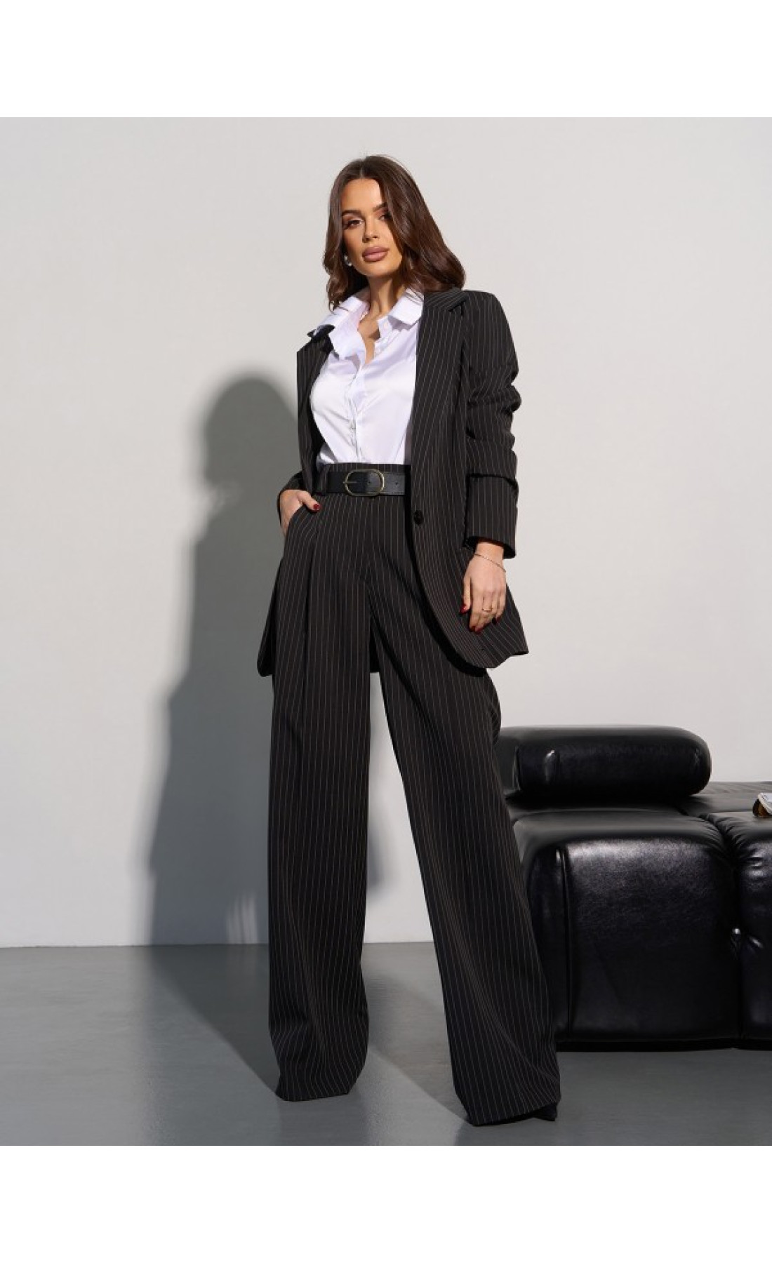 Жіночий костюм Issp