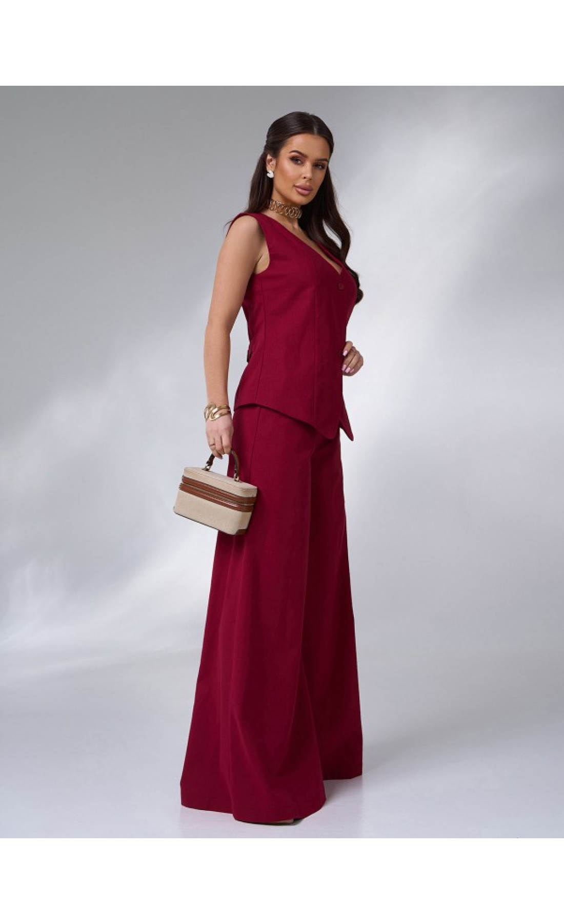 Жіночий костюм Issp