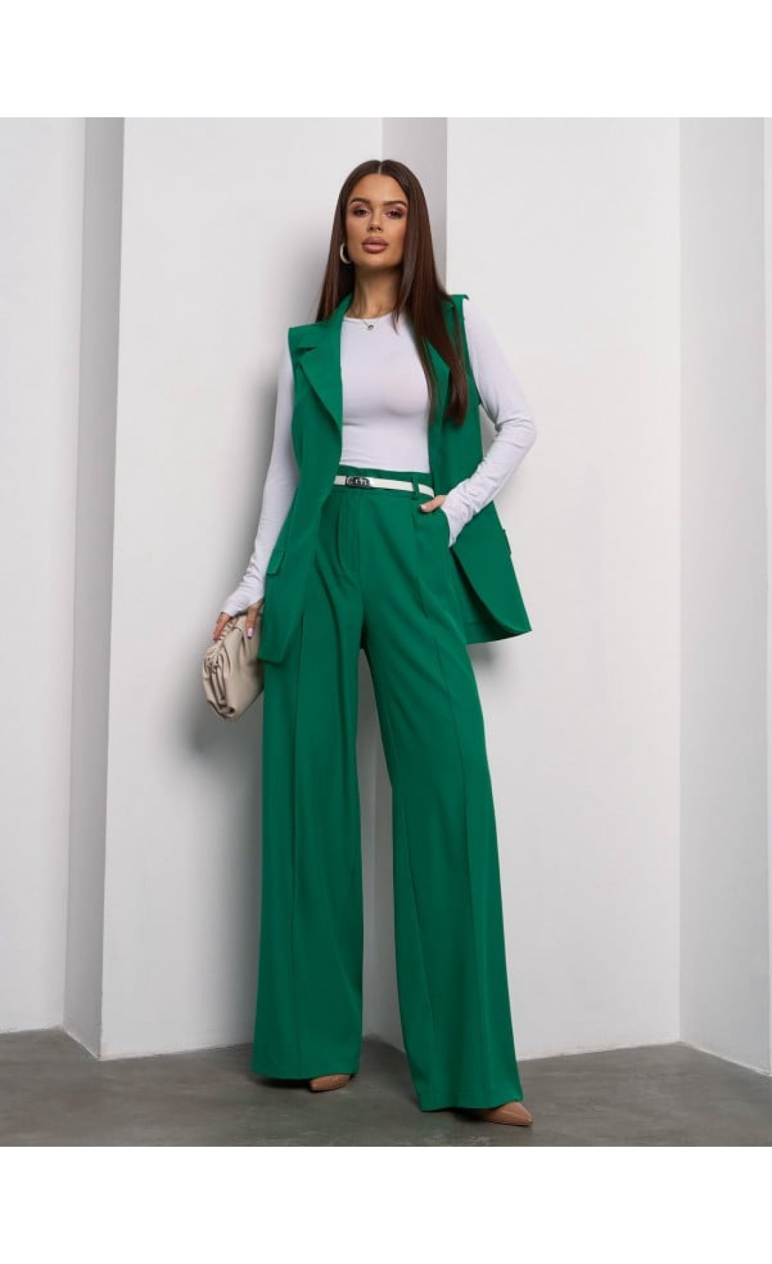 Жіночий костюм Issp