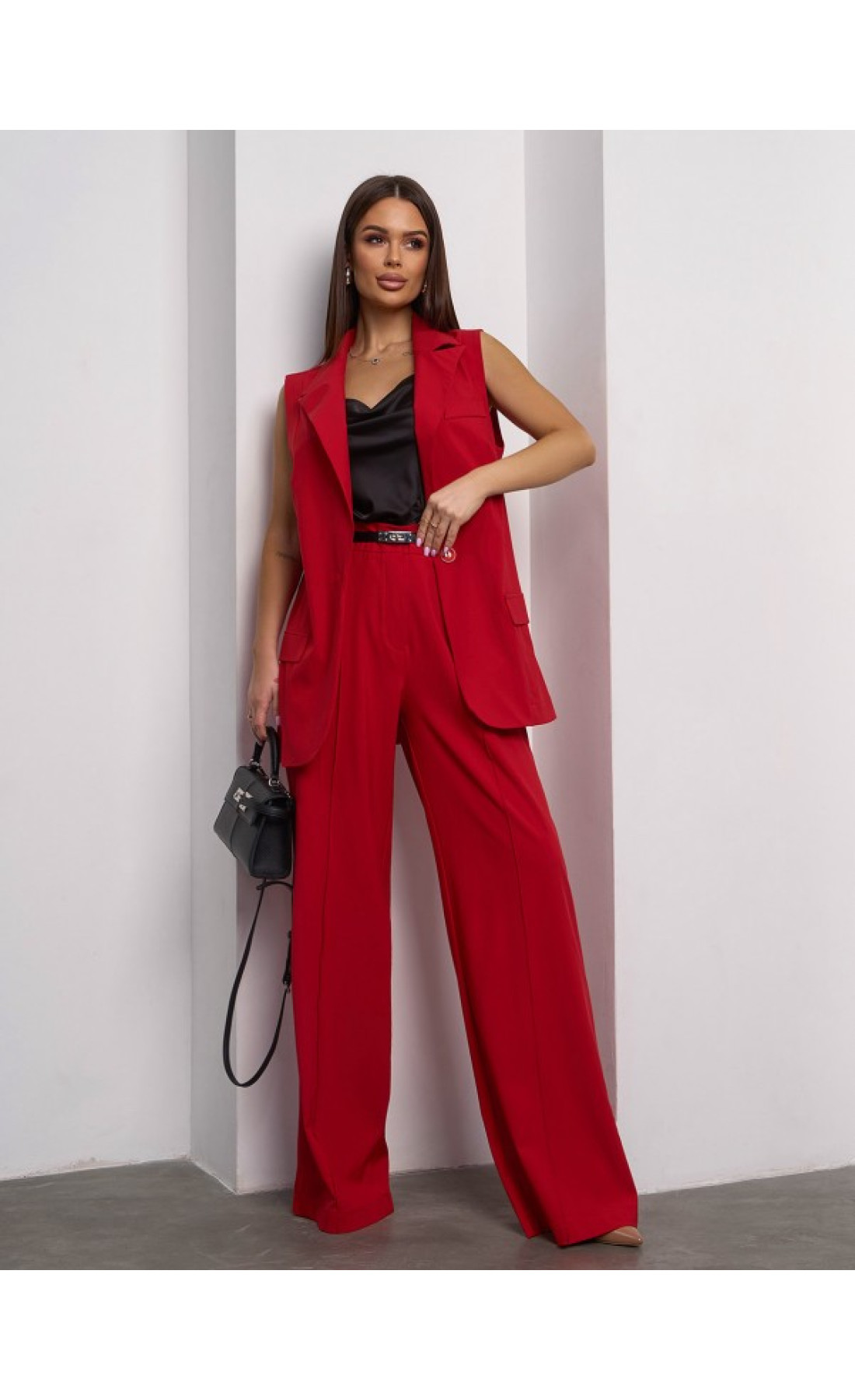 Жіночий костюм Issp