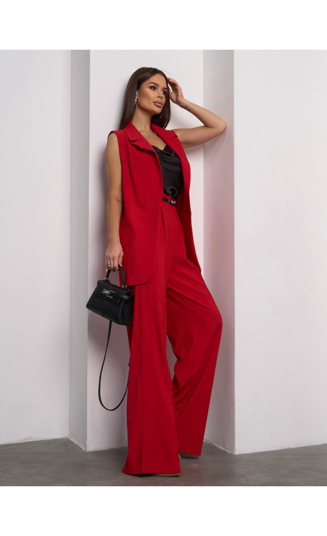 Жіночий костюм Issp