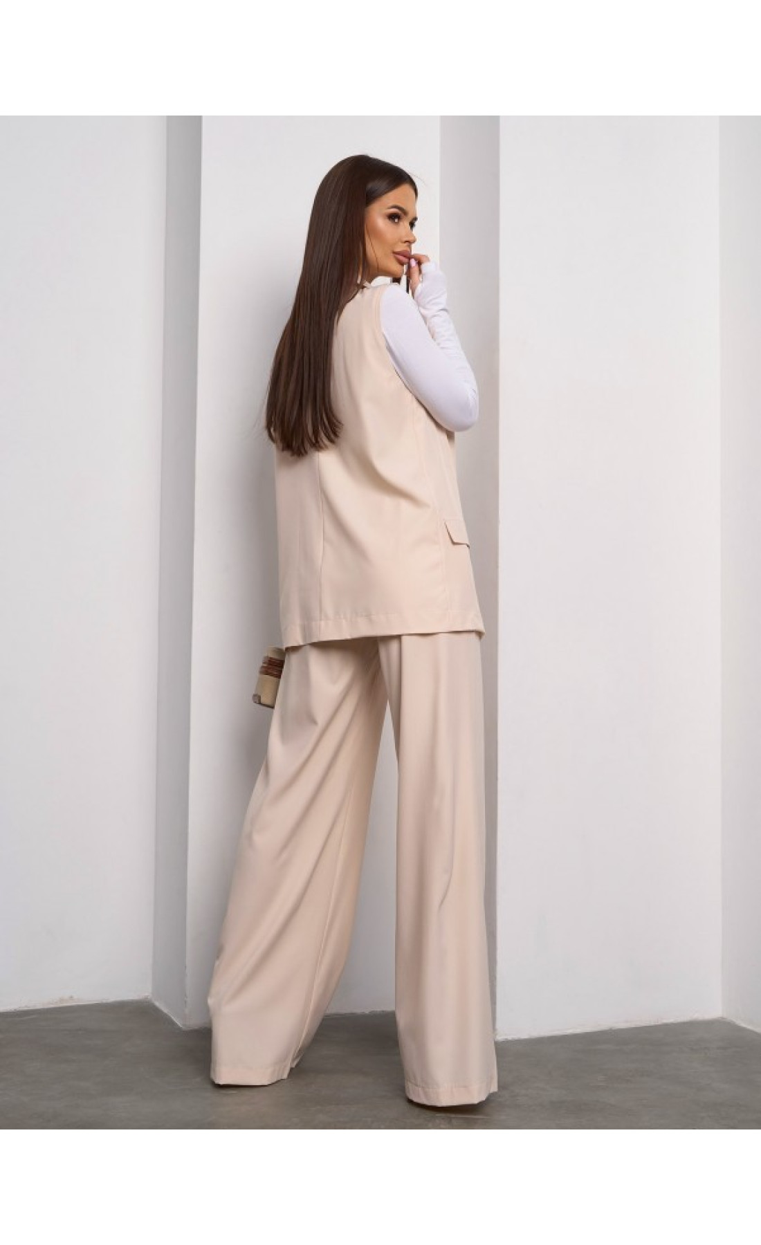 Жіночий костюм Issp