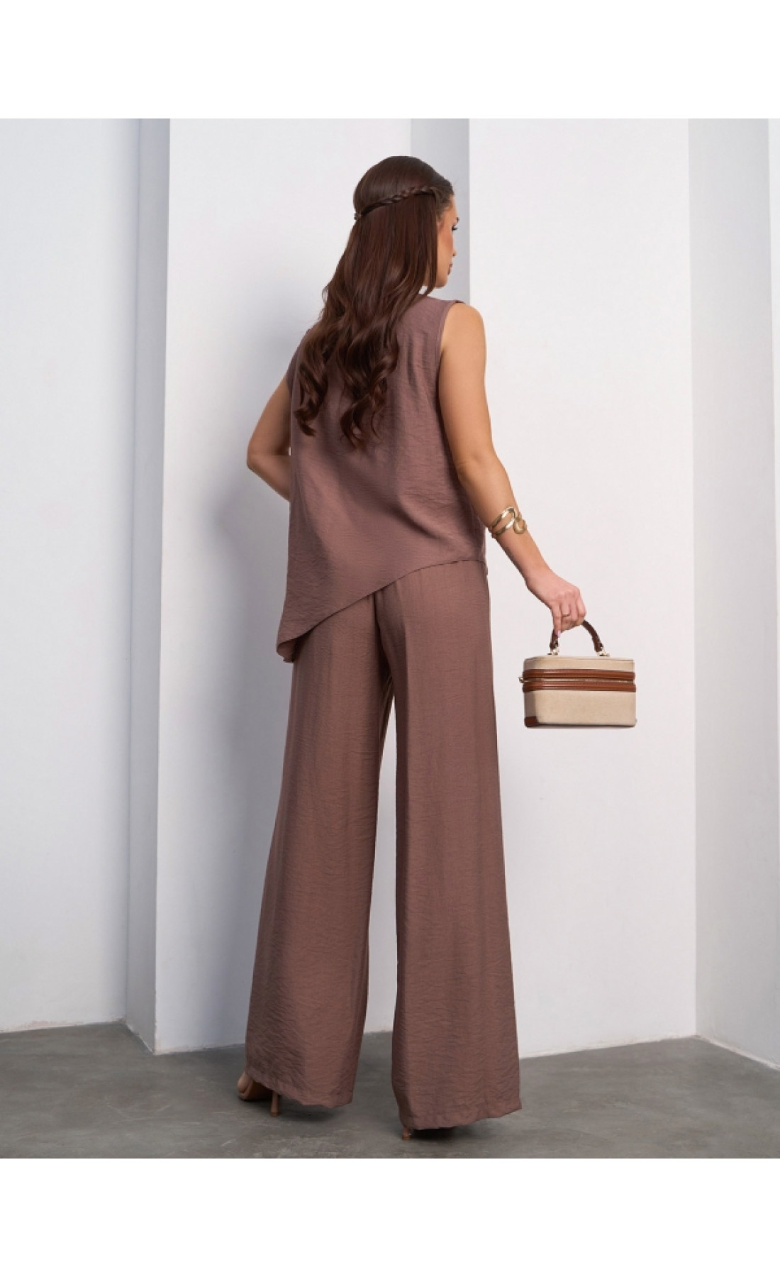 Жіночий костюм Issp