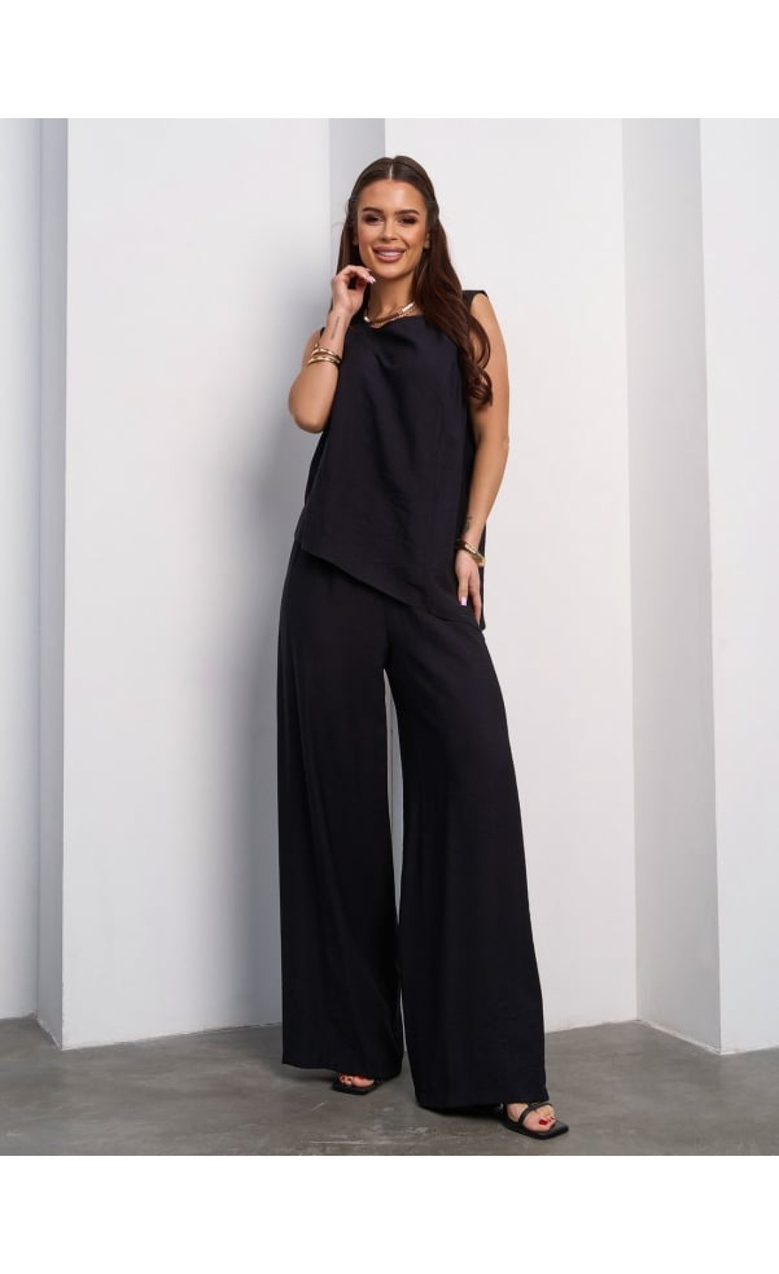 Жіночий костюм Issp