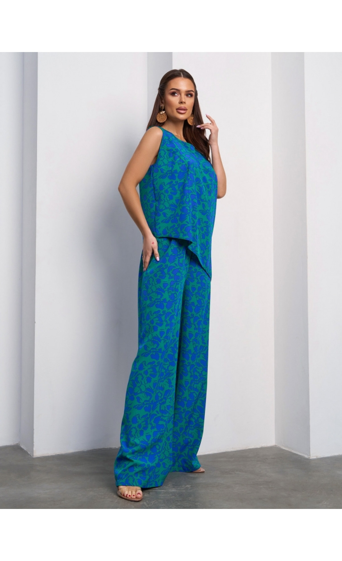 Жіночий костюм Issp