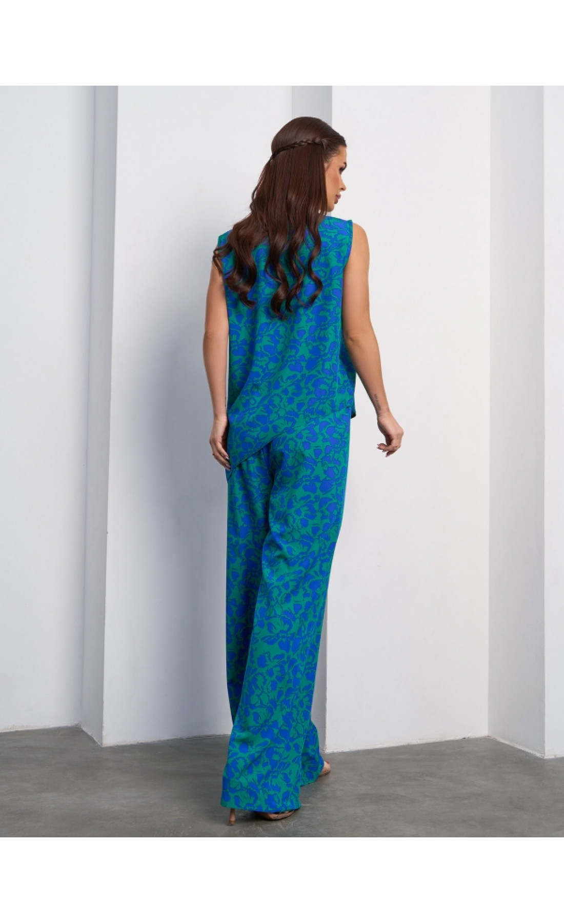 Жіночий костюм Issp