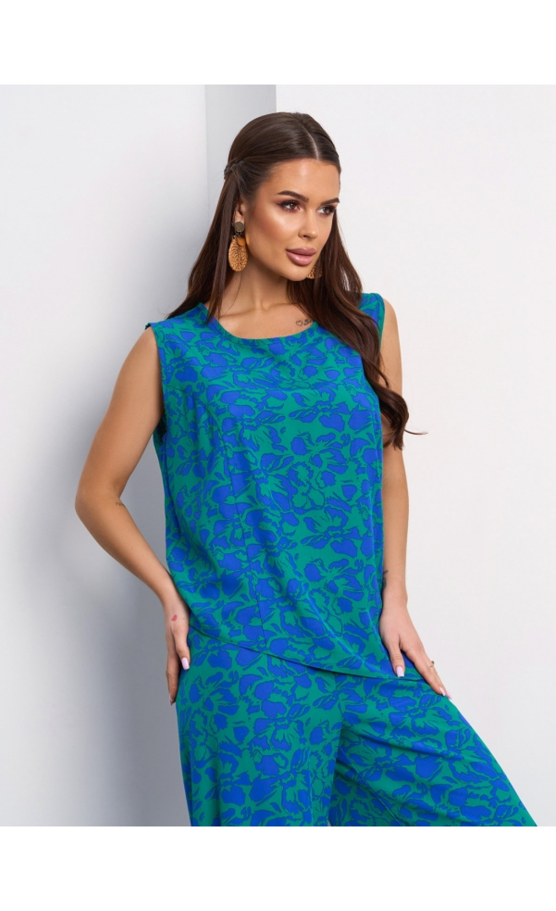 Жіночий костюм Issp