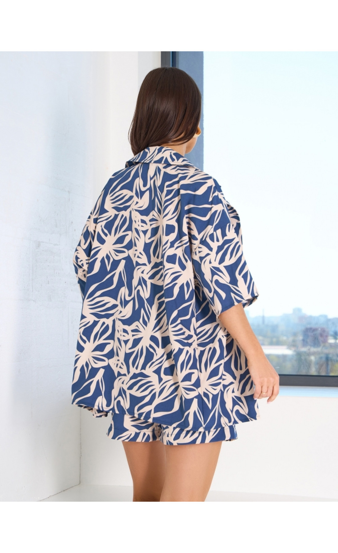 Жіночий костюм Issp