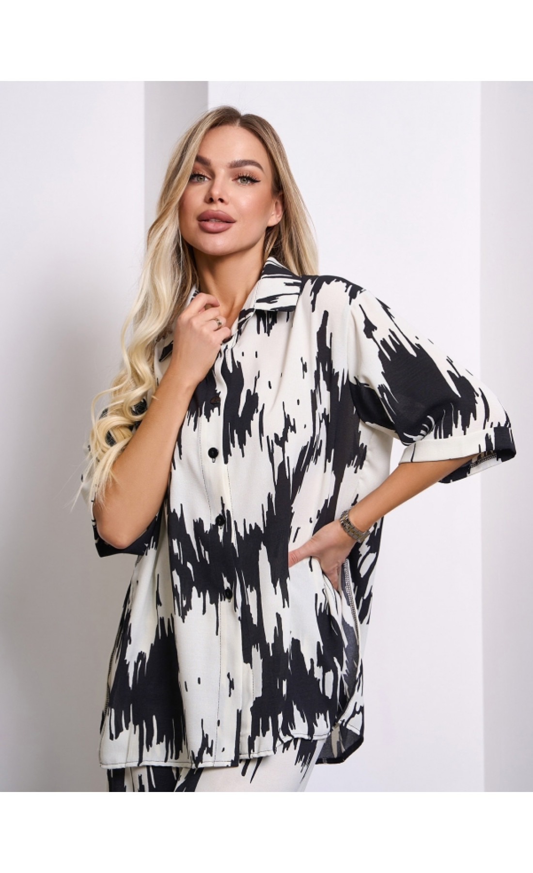 Жіночий костюм Issp