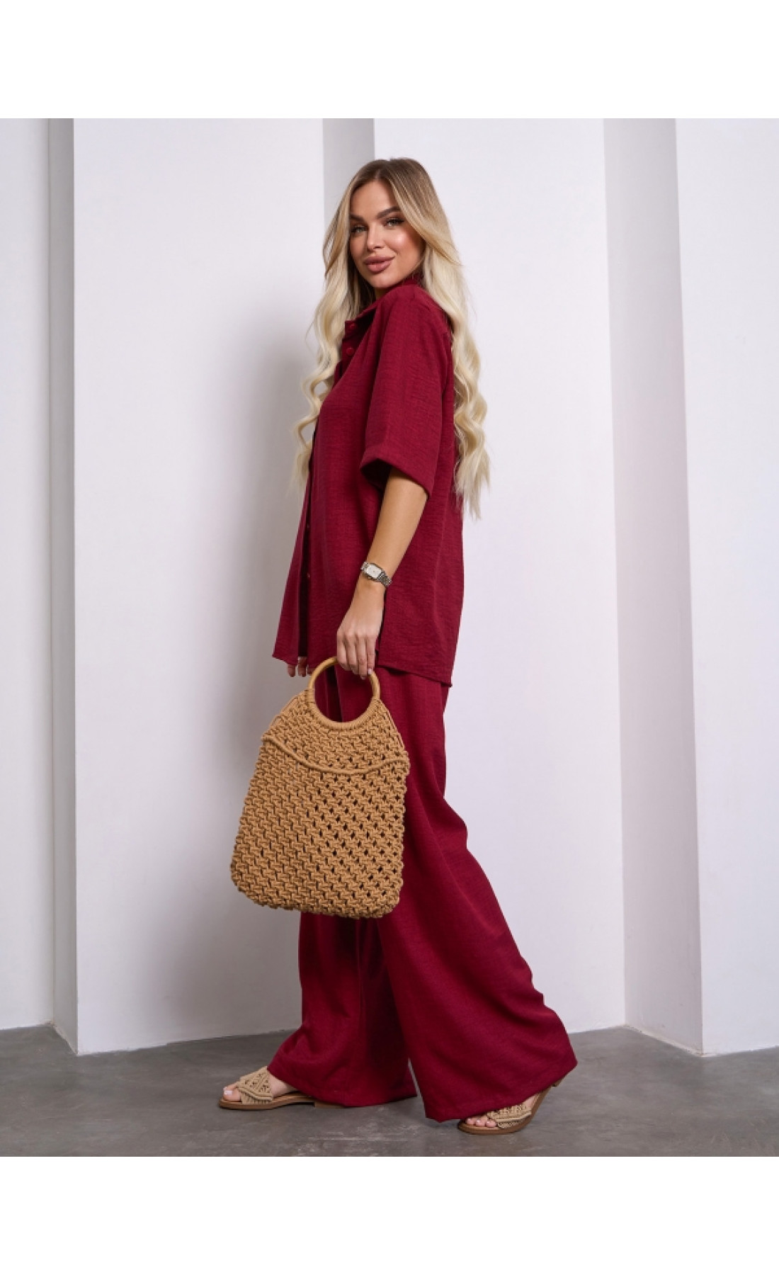 Жіночий костюм Issp