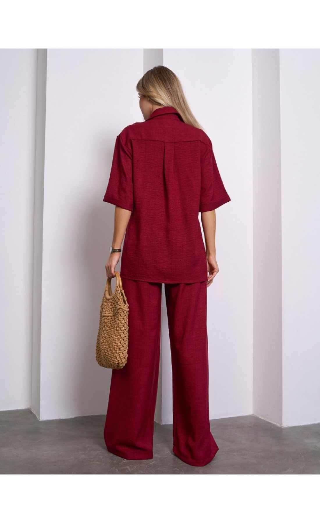 Жіночий костюм Issp