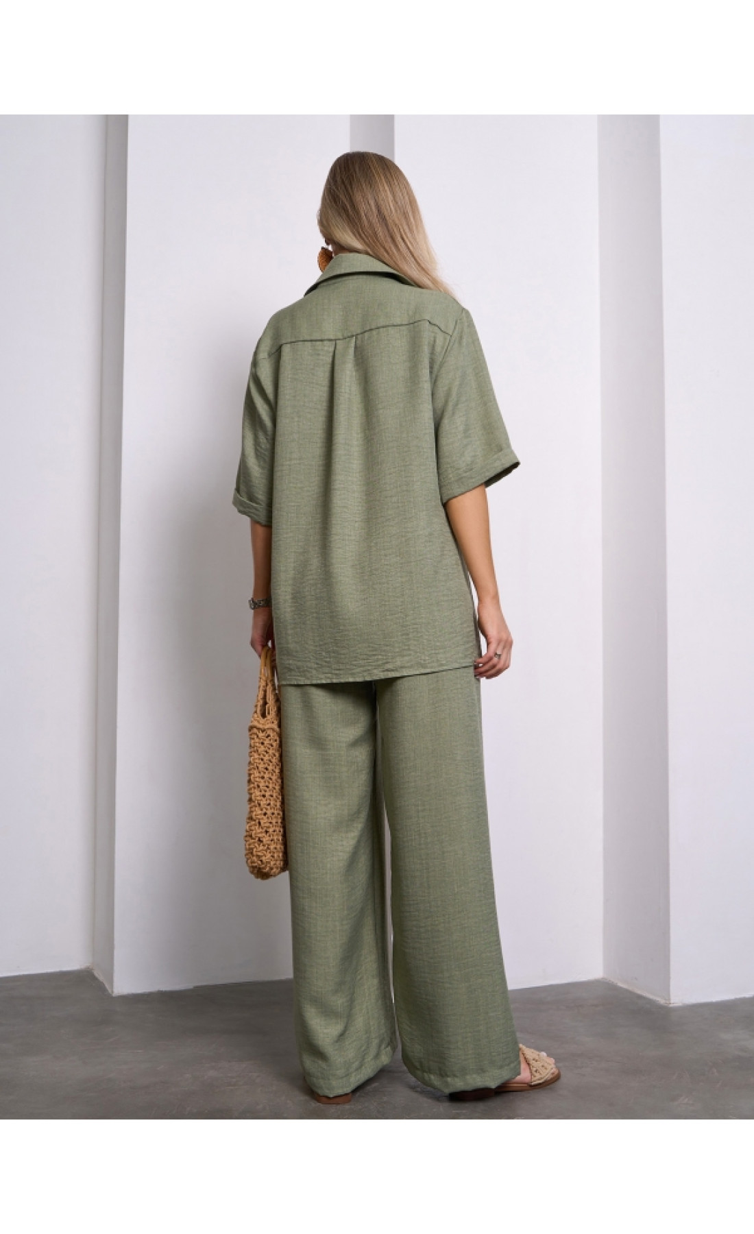 Жіночий костюм Issp