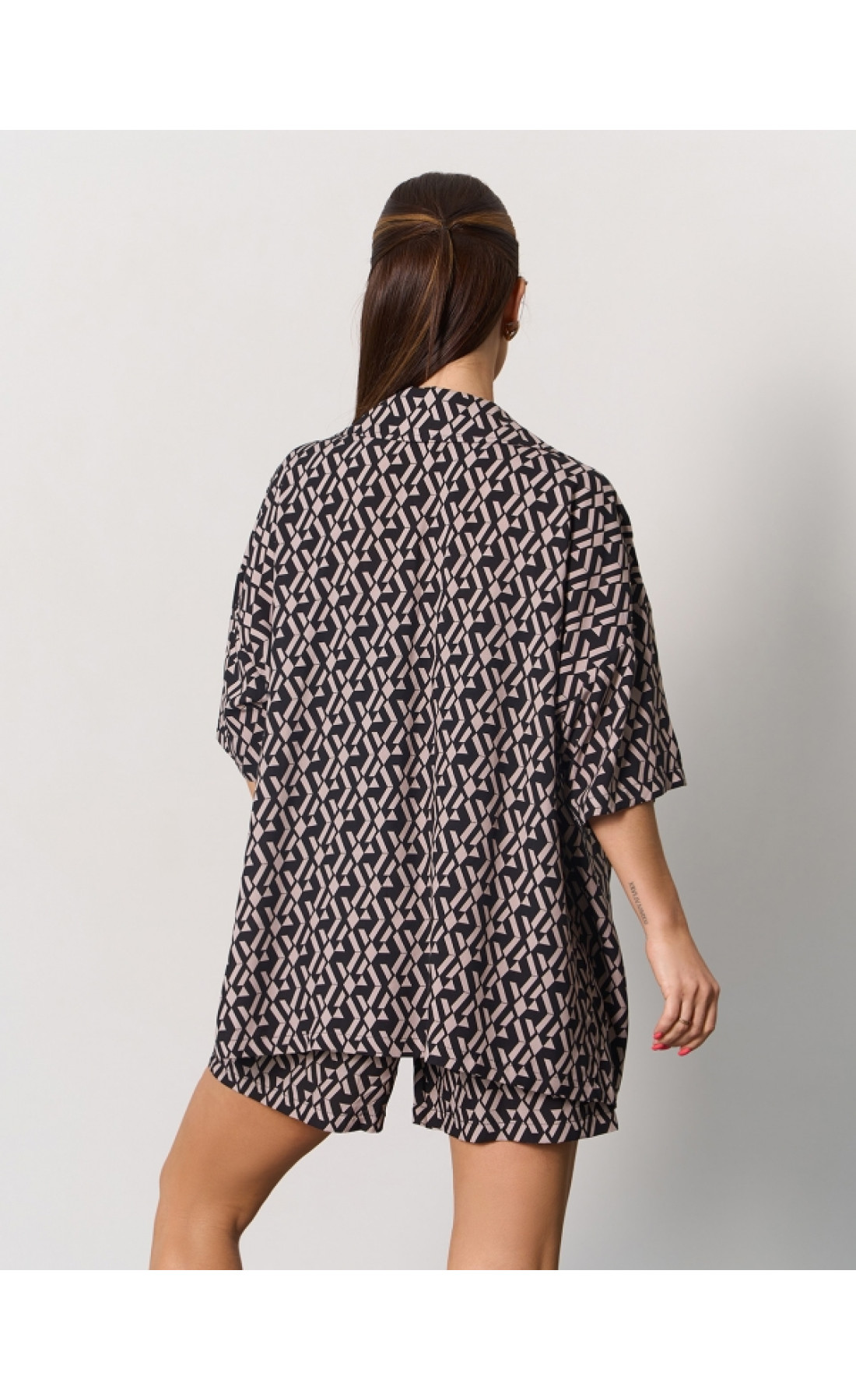 Жіночий костюм Issp