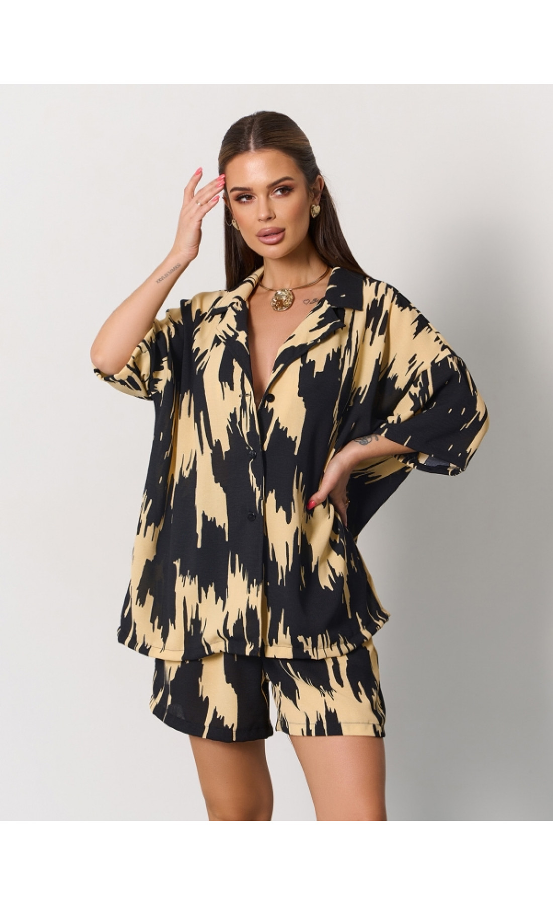 Жіночий костюм Issp