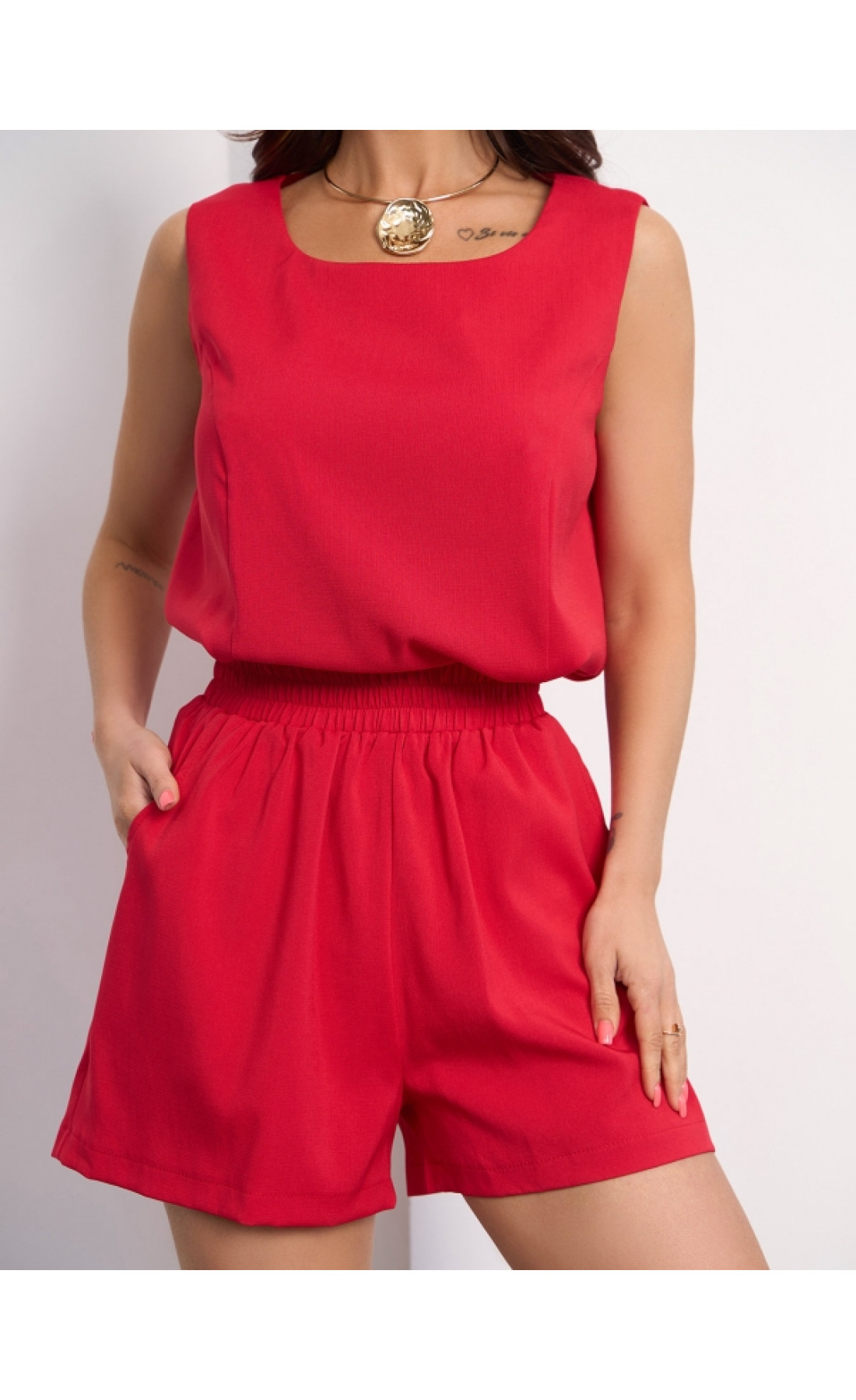 Жіночий костюм Issp