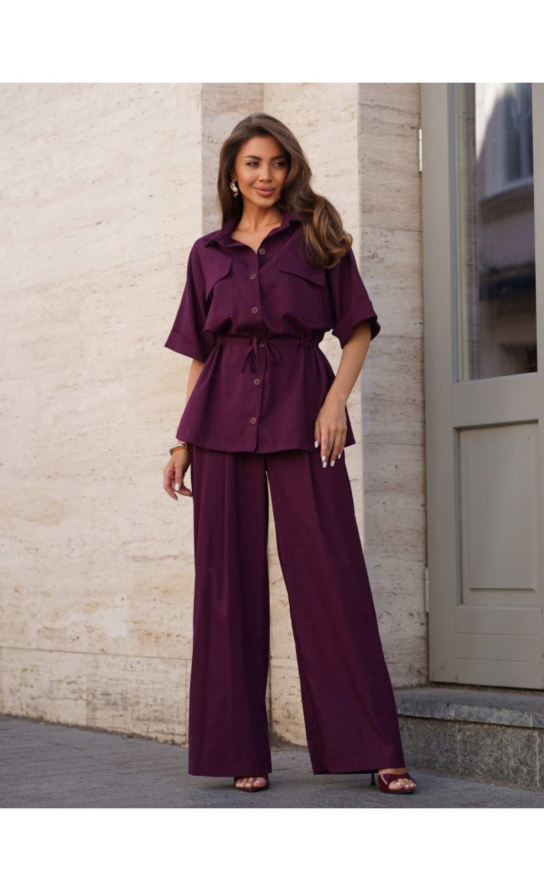 Жіночий костюм Issp