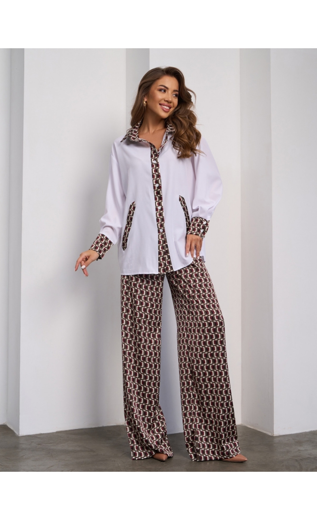 Жіночий костюм Issp