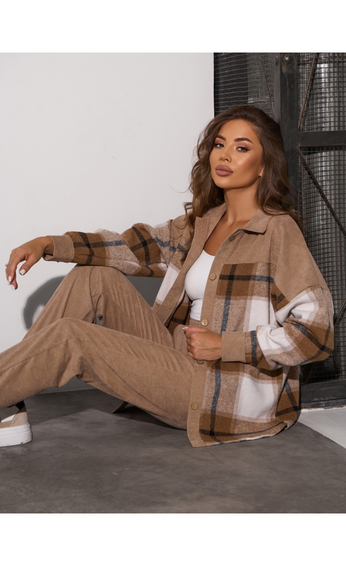 Жіночий костюм Issp