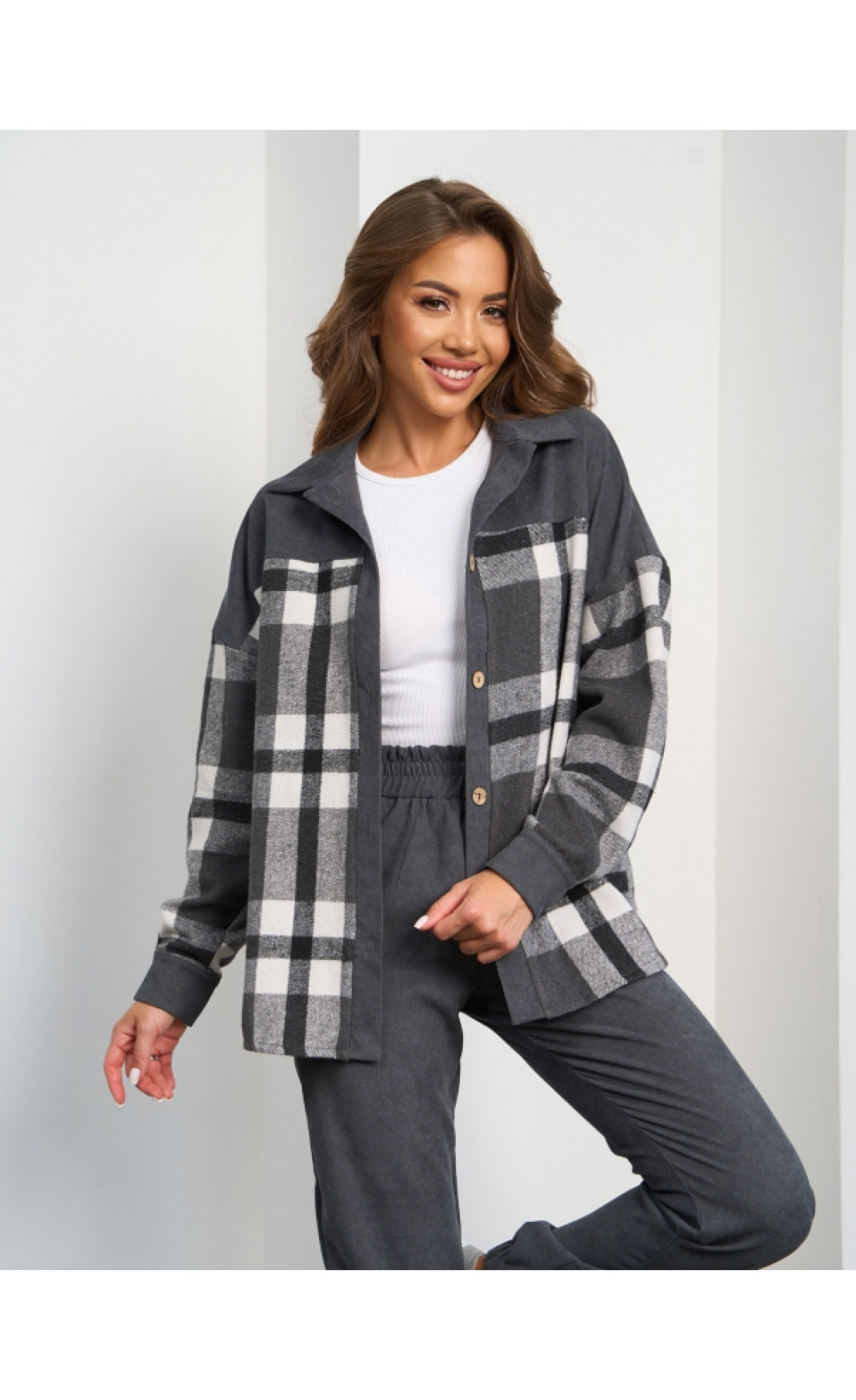 Жіночий костюм Issp