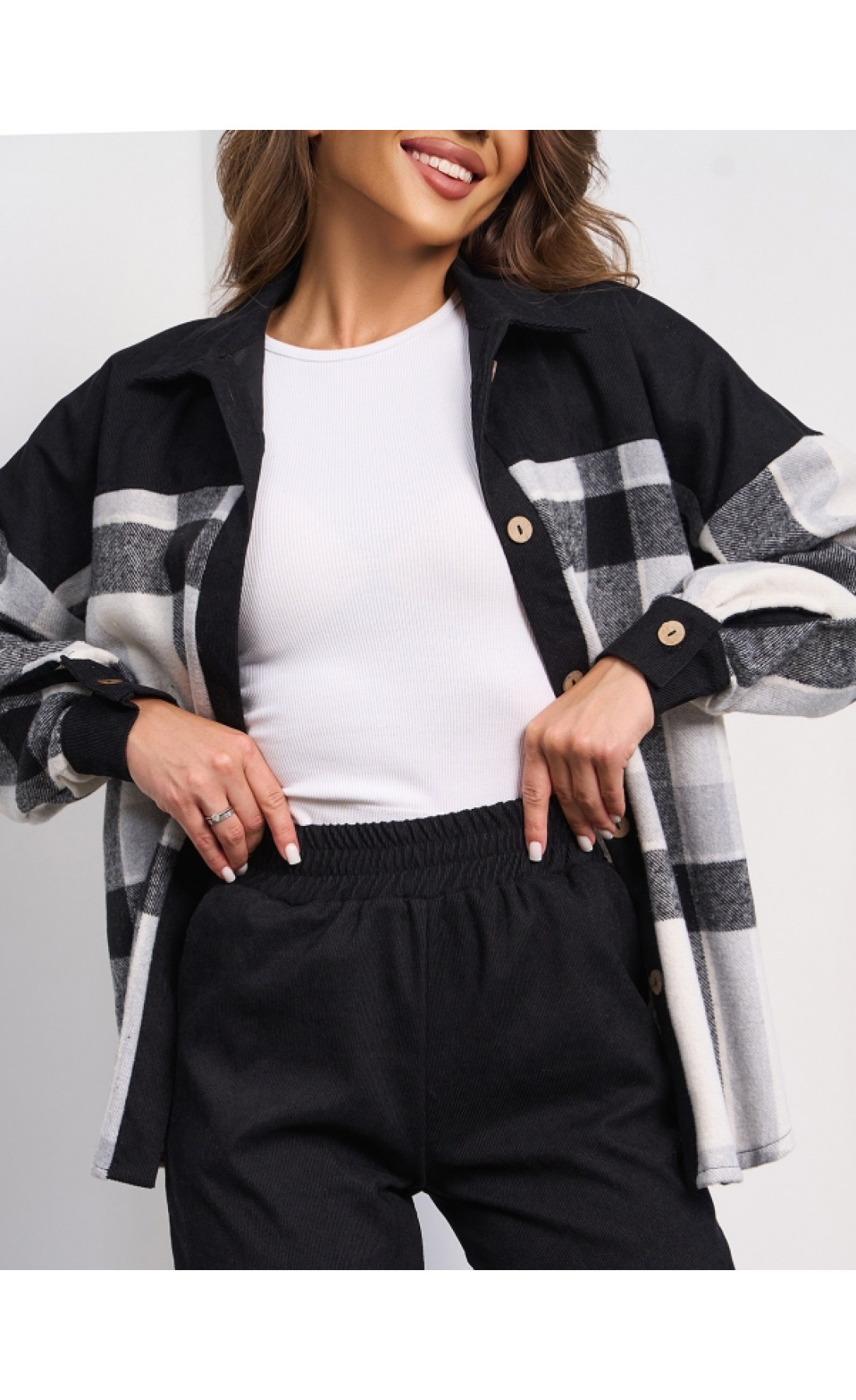 Жіночий костюм Issp