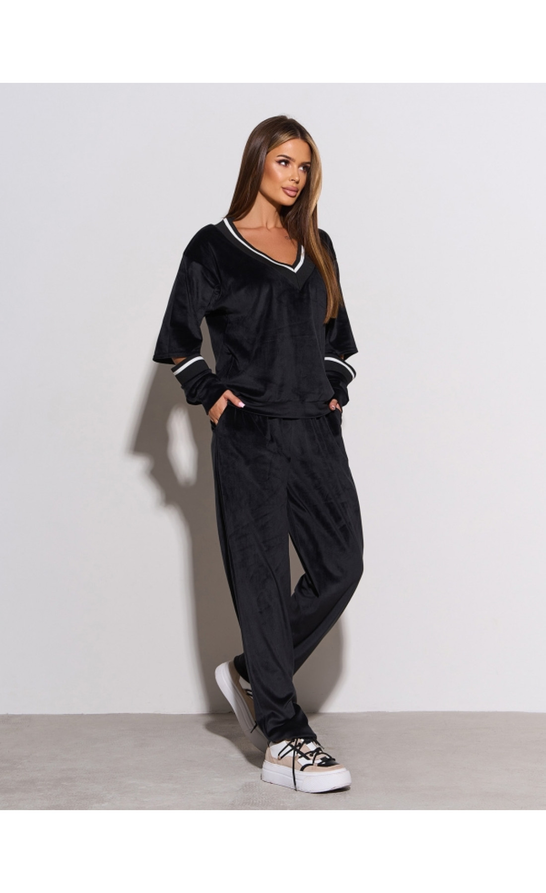 Жіночий костюм Issp