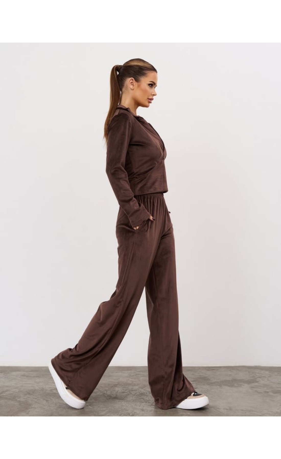 Жіночий костюм Issp