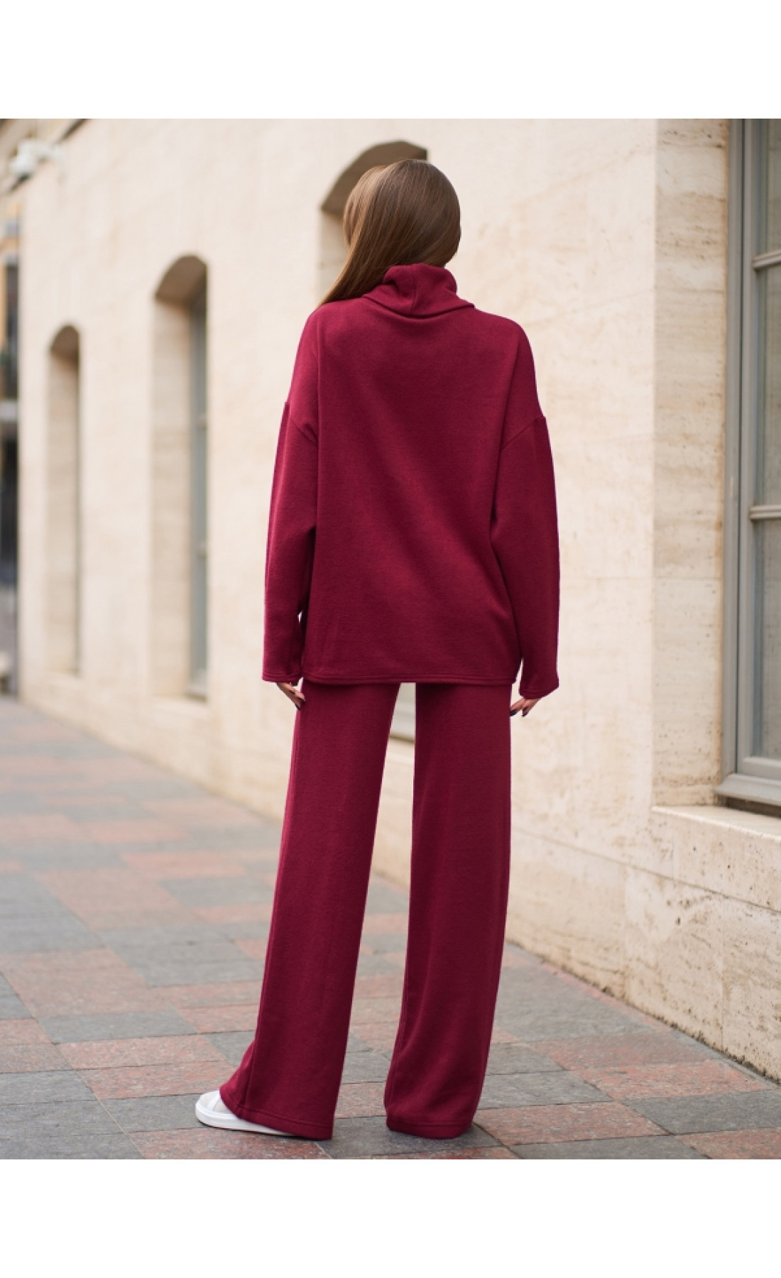 Жіночий костюм Issp