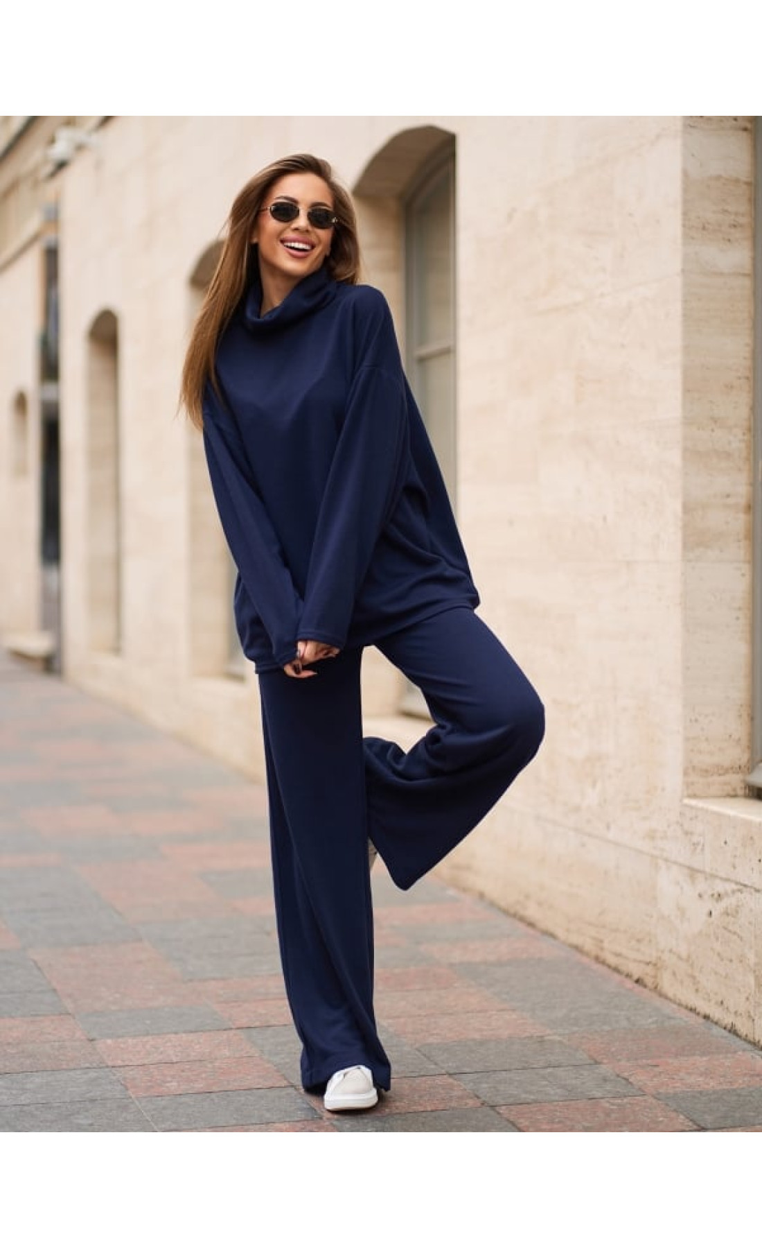 Жіночий костюм Issp