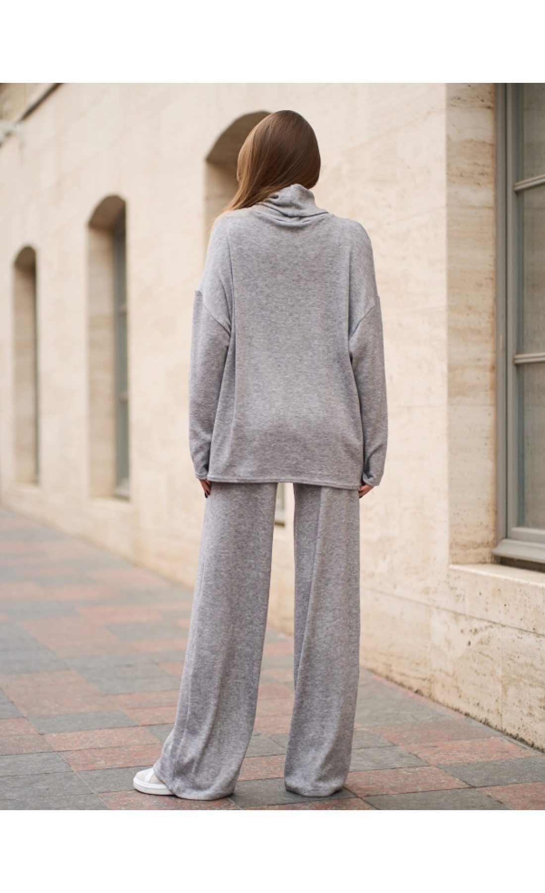 Жіночий костюм Issp