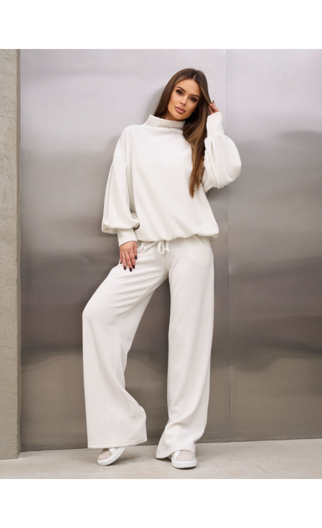 Жіночий костюм Issp