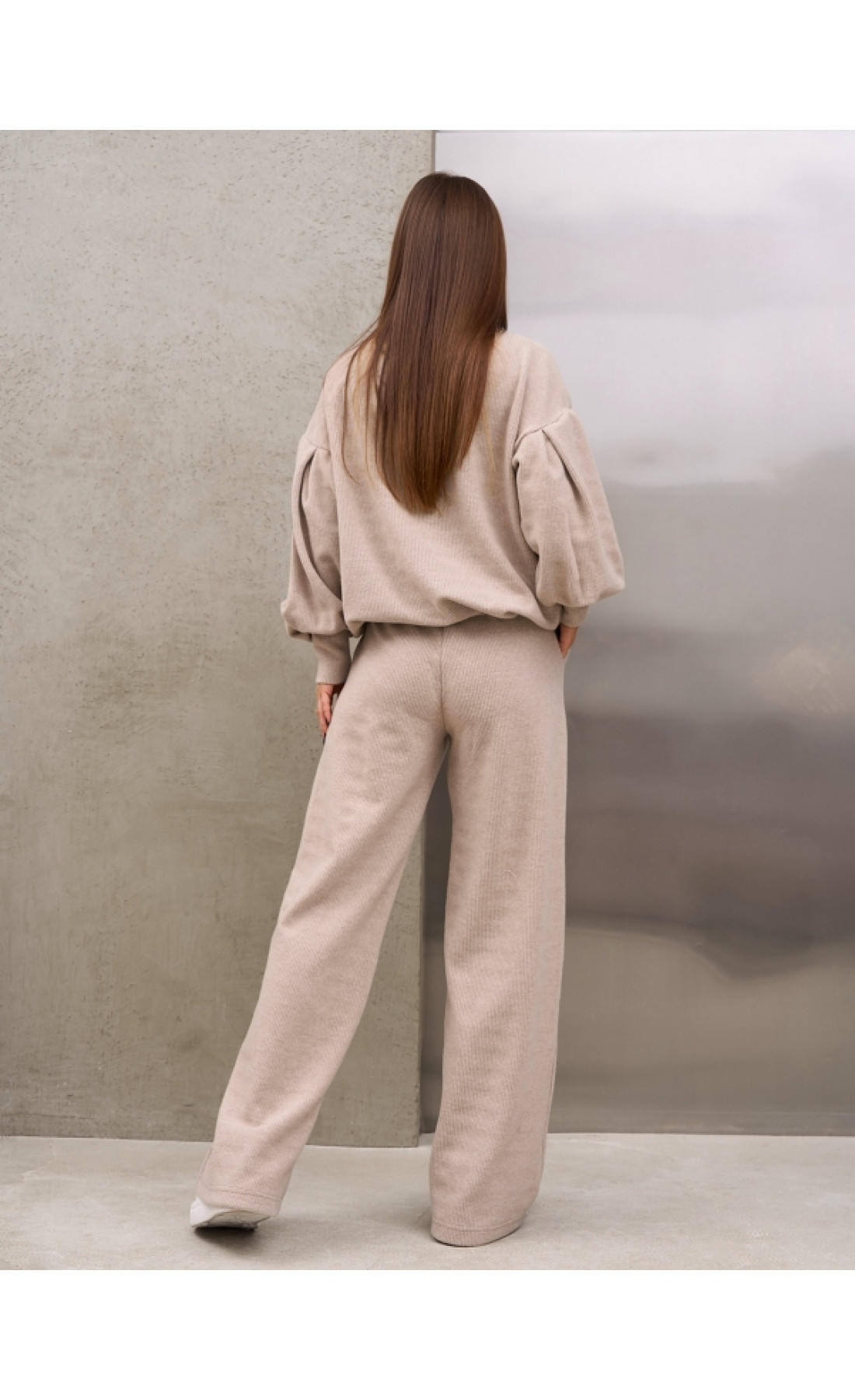 Жіночий костюм Issp