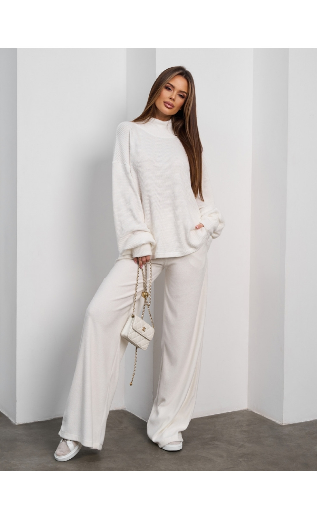 Жіночий костюм Issp