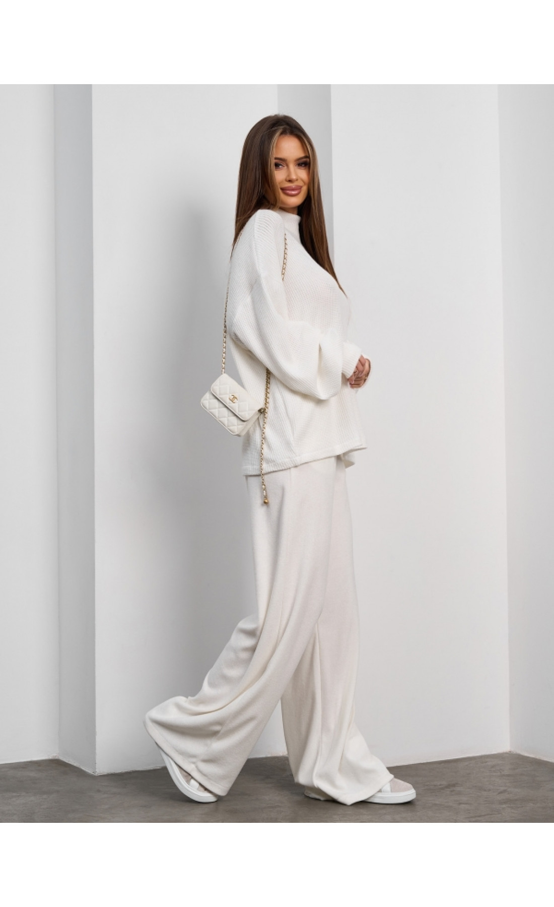 Жіночий костюм Issp