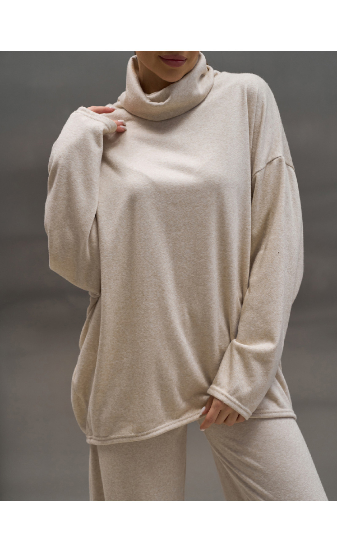 Жіночий костюм Issp