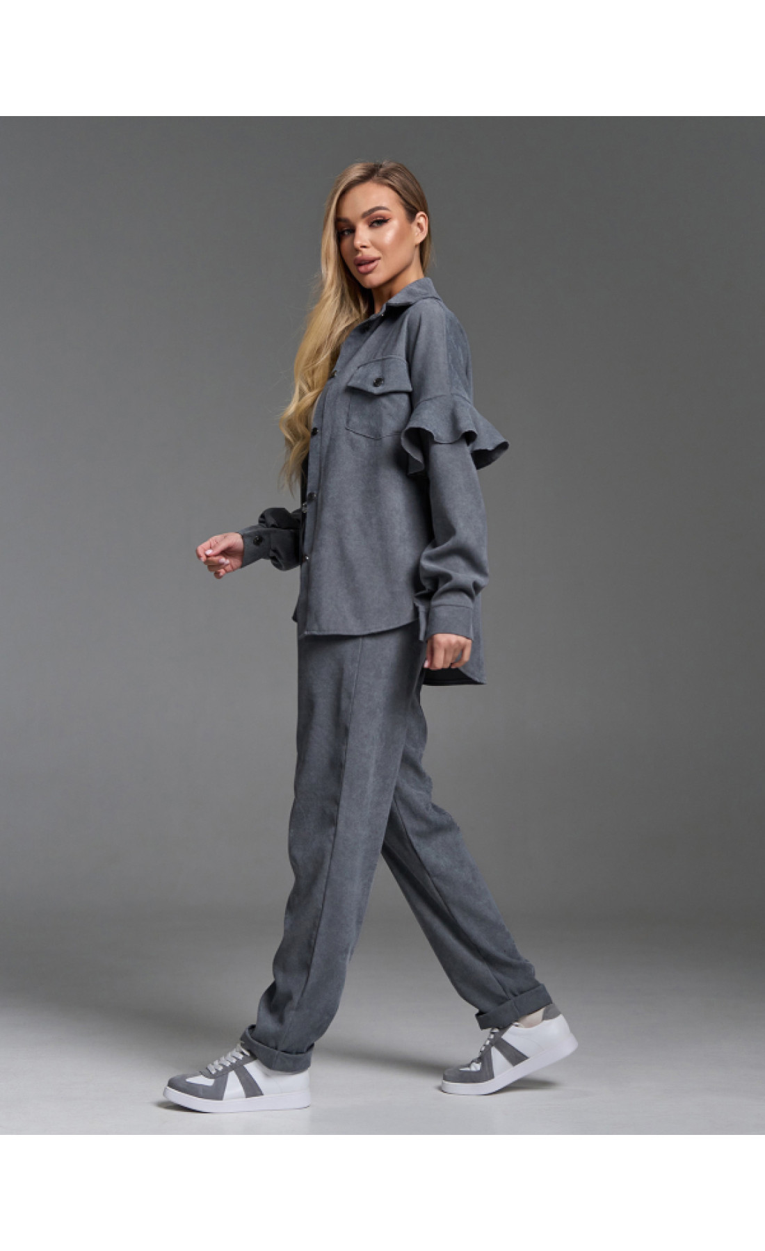 Жіночий костюм Issp